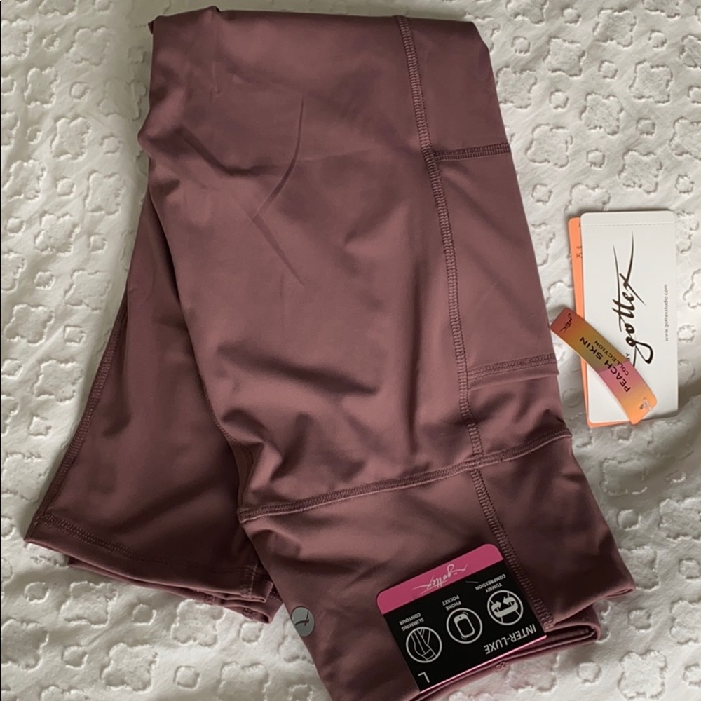 Peach collection leggings